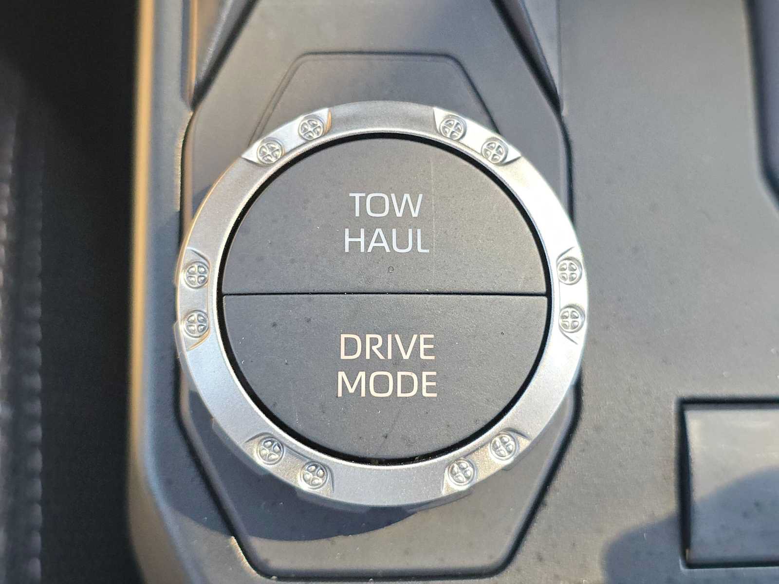 Certified 2026 Toyota 4Runner SR5 RWD image 37