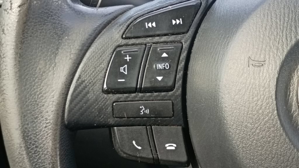 Used 2016 MAZDA MAZDA3 i Sport FWD image 24