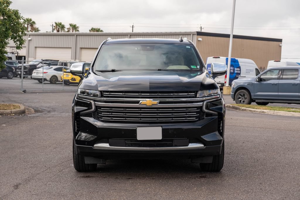 Used 2024 Chevrolet Tahoe Premier AWD/4WD image 2
