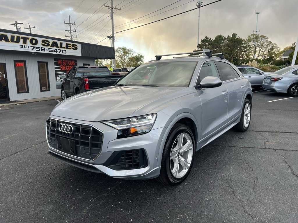 Used 2022 Audi Q8 Premium Plus w/ Premium Plus Package image 2