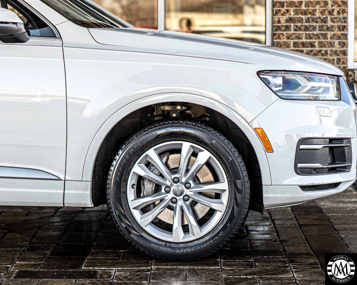 Used 2017 Audi Q7 3.0T Premium Plus image 10