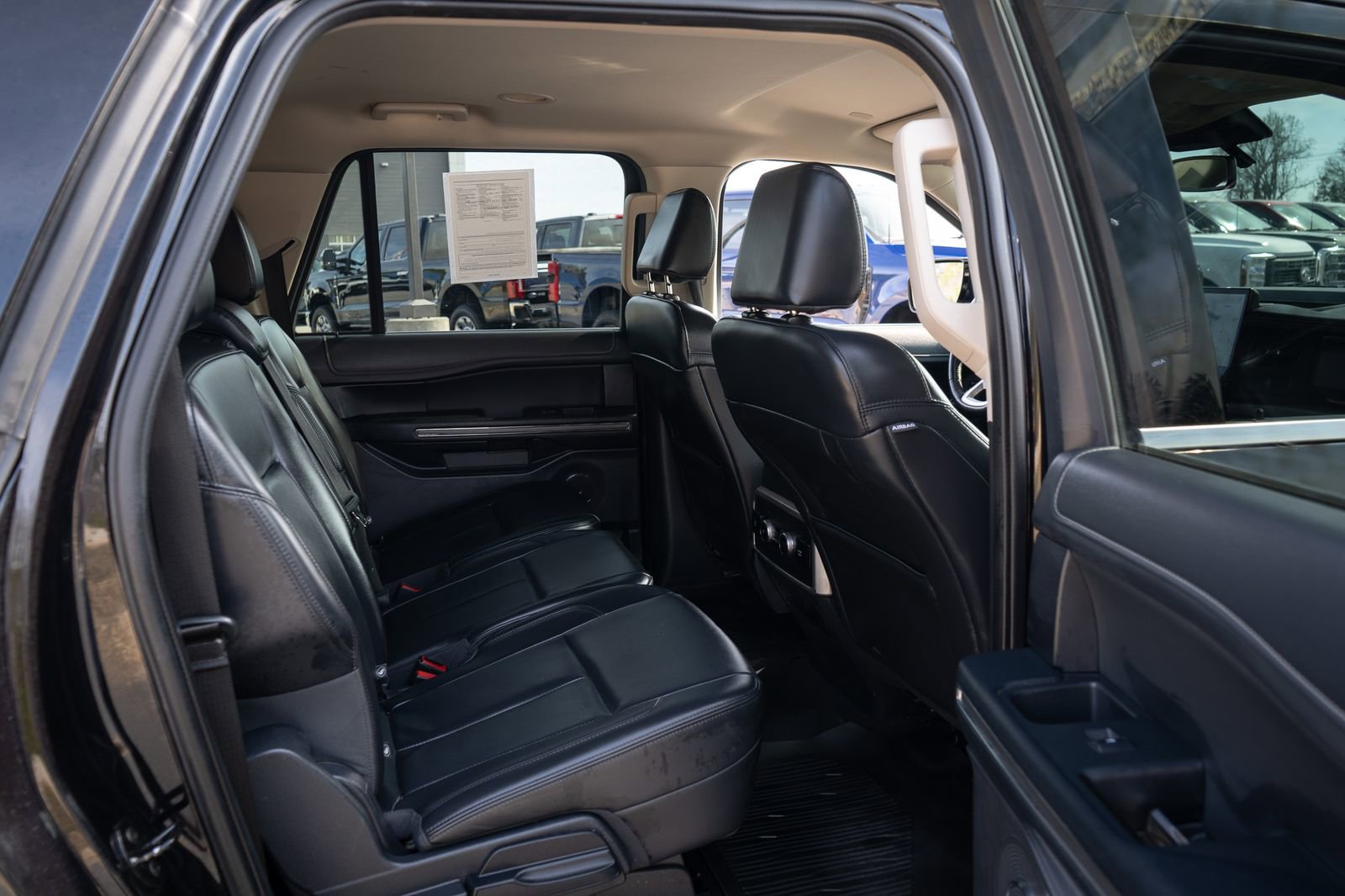 Used 2024 Ford Expedition Max XLT AWD/4WD image 21