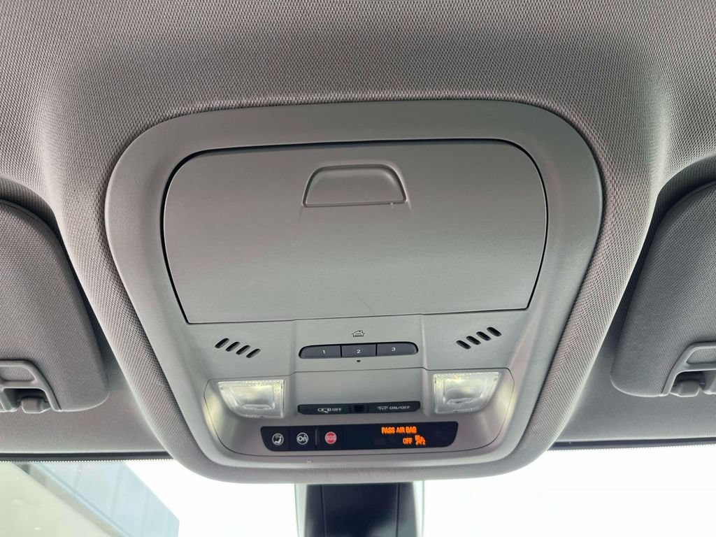Certified 2021 GMC Acadia AT4 w/ Technology Package AWD/4WD image 35
