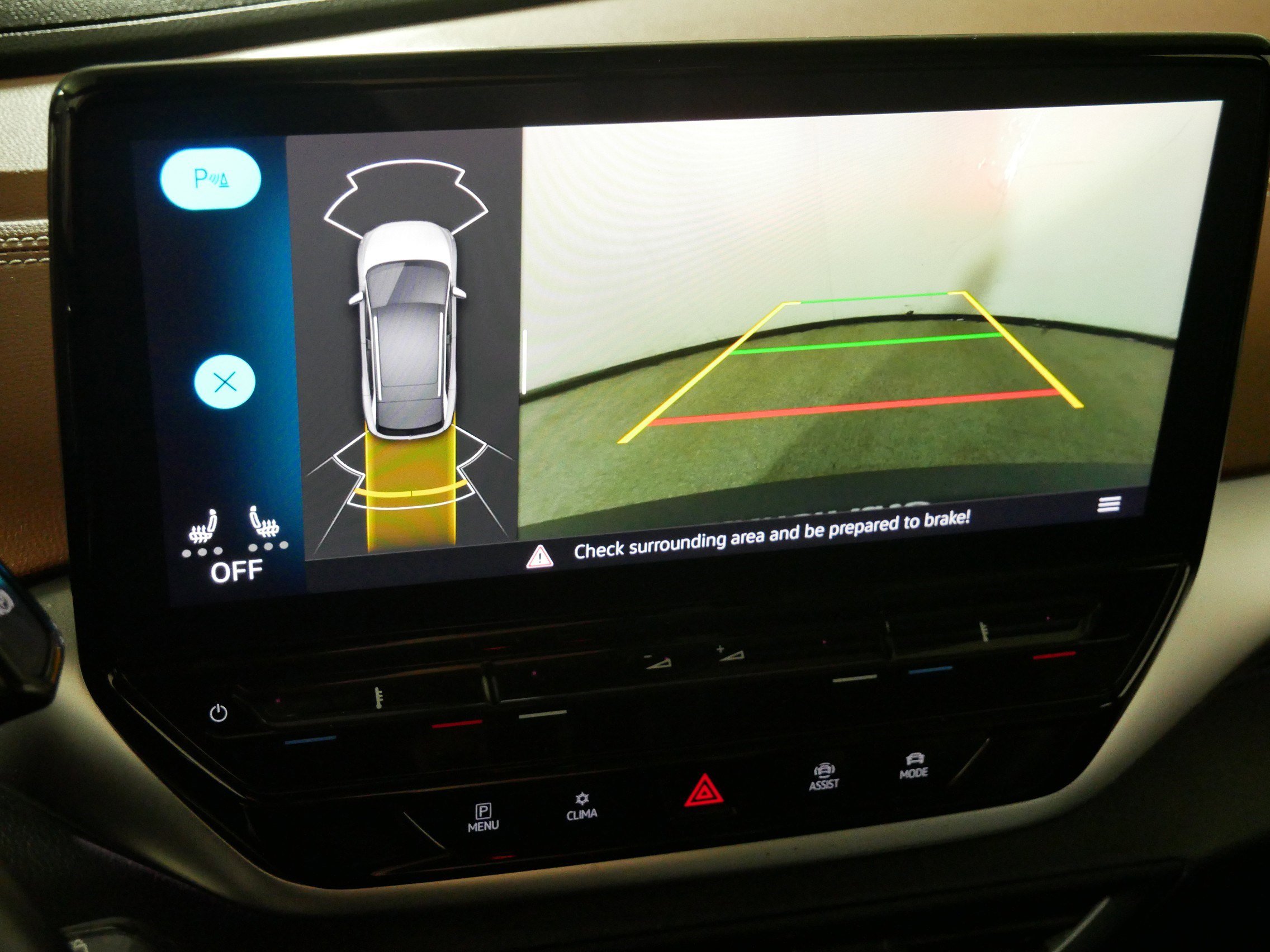 Certified 2021 Volkswagen ID.4 Pro S w/ Gradient Package image 33