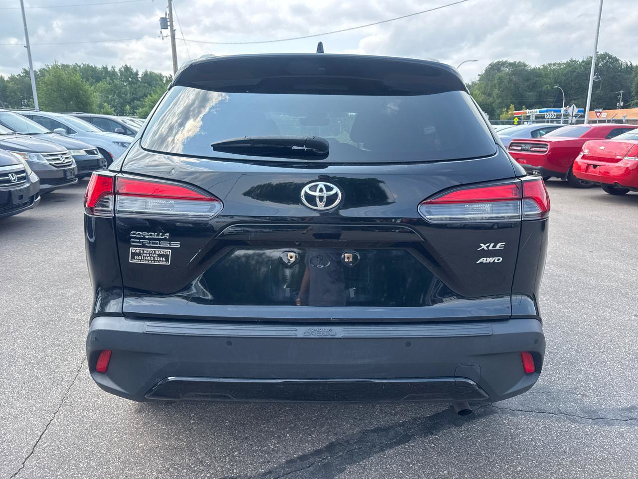 Used 2022 Toyota Corolla Cross XLE w/ Convenience Package AWD/4WD image 6