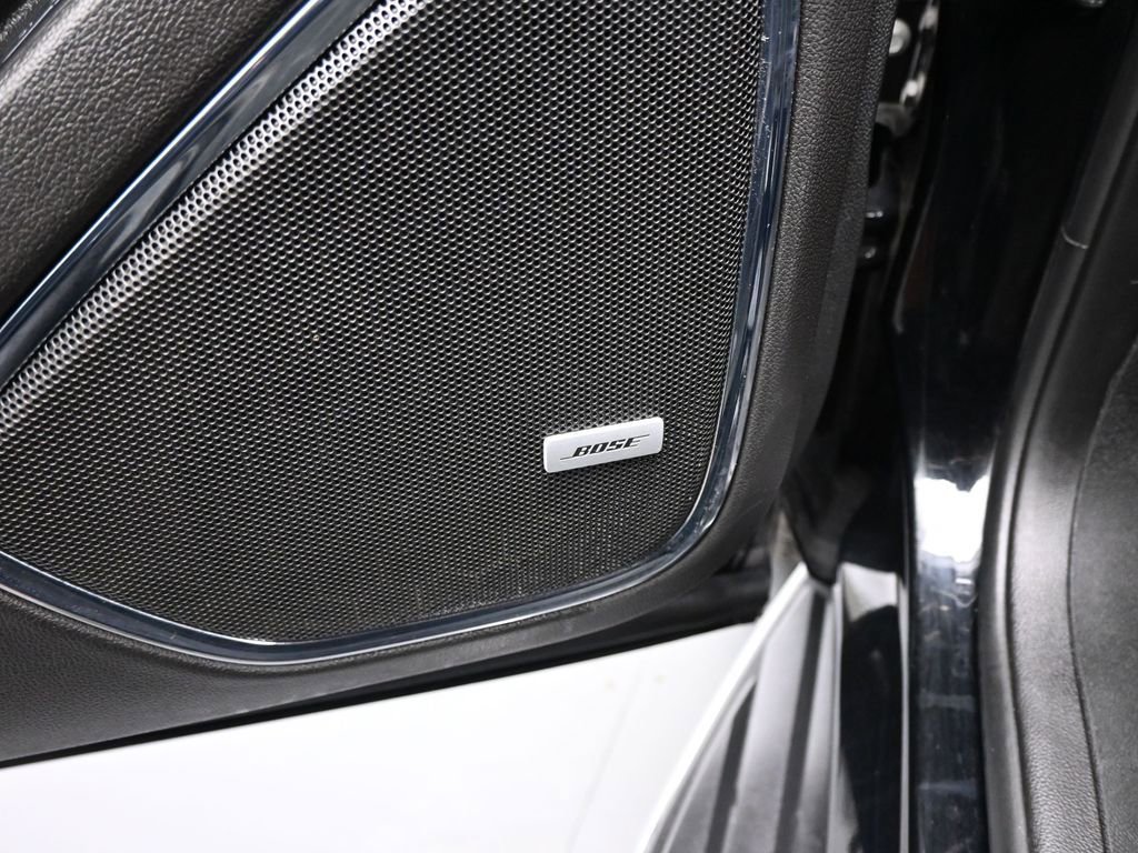 Used 2019 GMC Yukon XL SLT w/ Open Road Package image 13