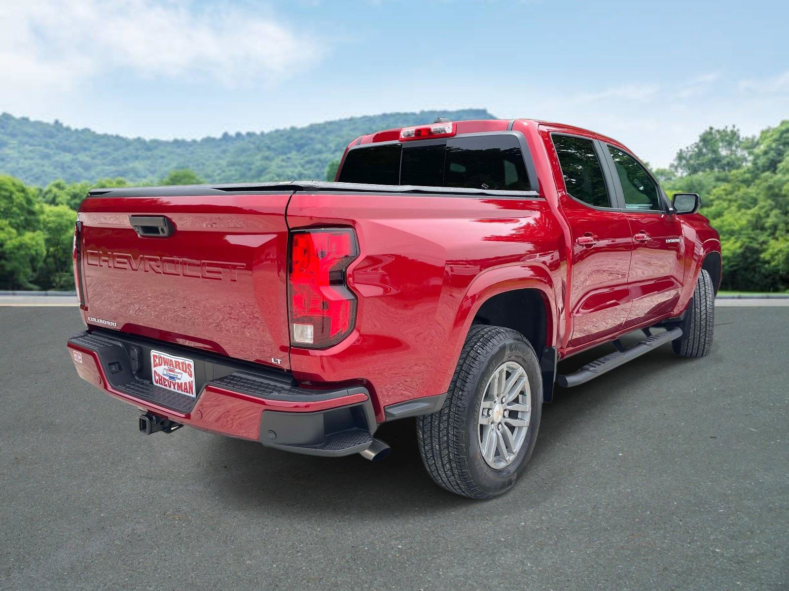 Used 2024 Chevrolet Colorado LT w/ LT Convenience Package RWD image 21