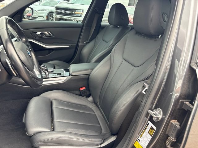 Used 2019 BMW 330i Sedan w/ Convenience Package RWD image 12