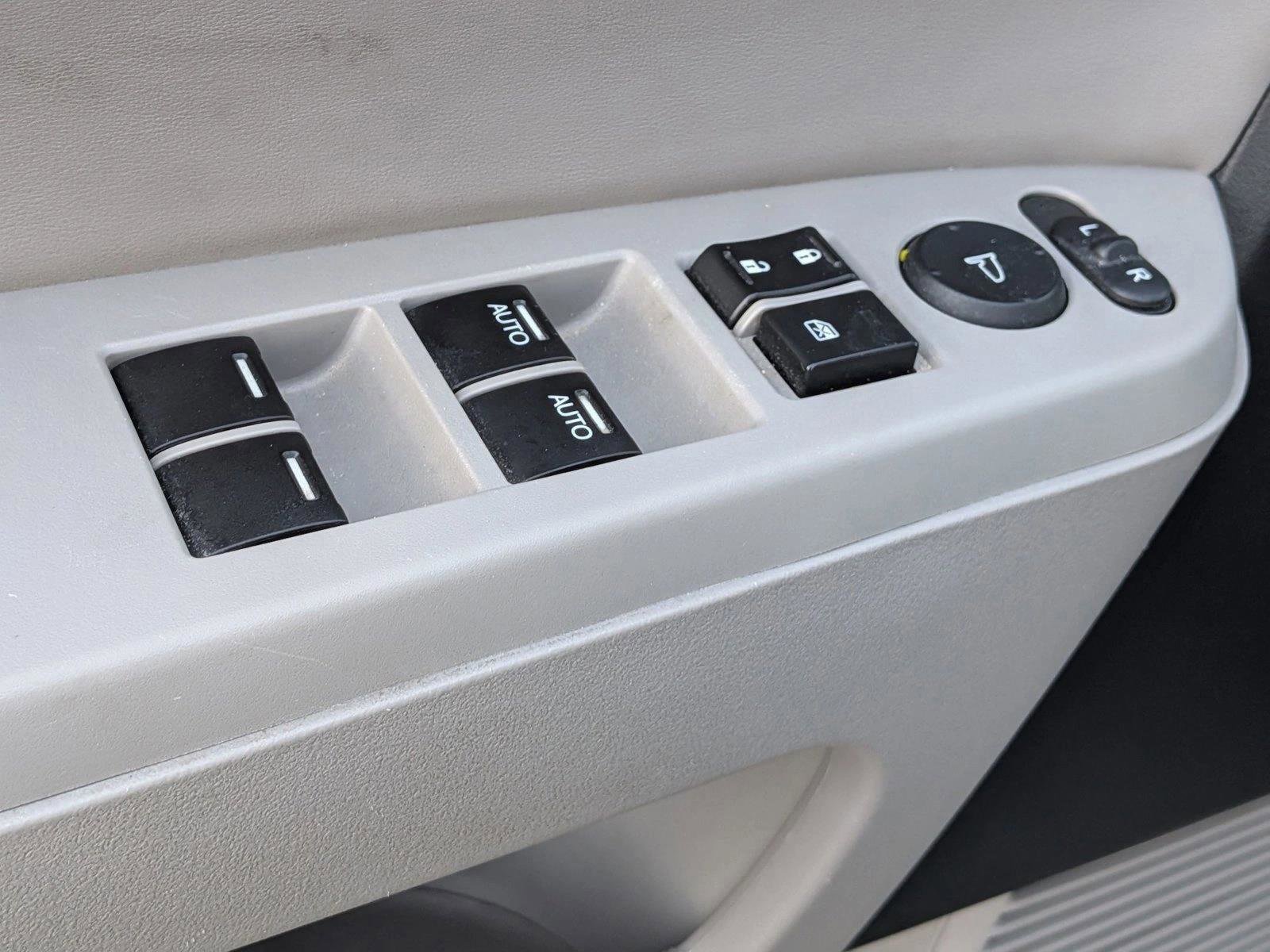 Used 2013 Honda Pilot Touring image 12