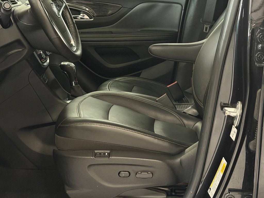 Used 2014 Buick Encore Leather FWD image 12