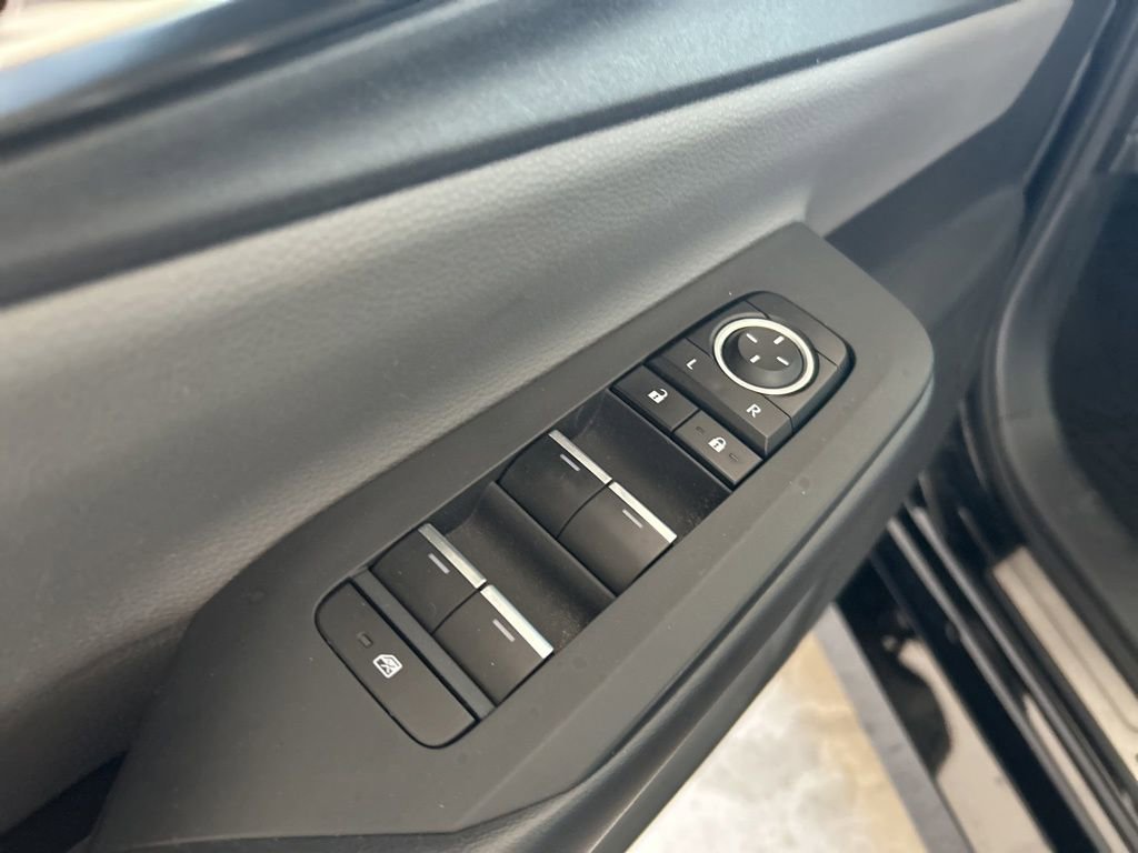 Used 2023 Toyota Prius Limited image 33