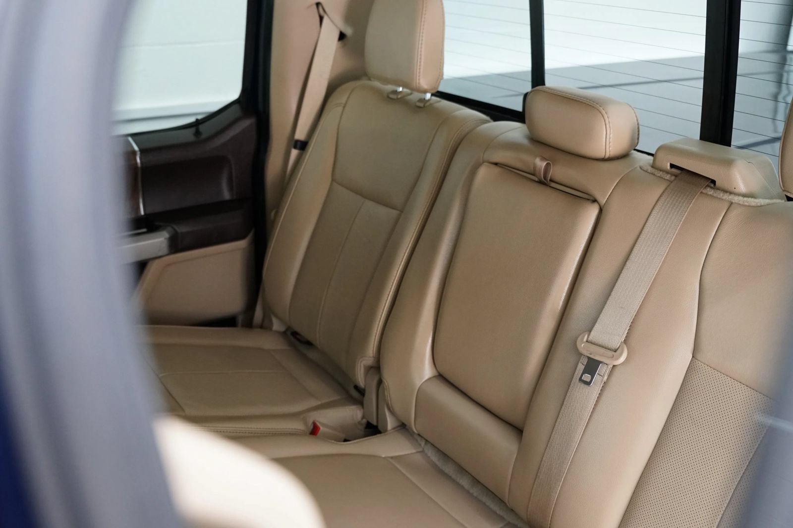 Used 2019 Ford F150 Lariat w/ Equipment Group 502A Luxury RWD image 42