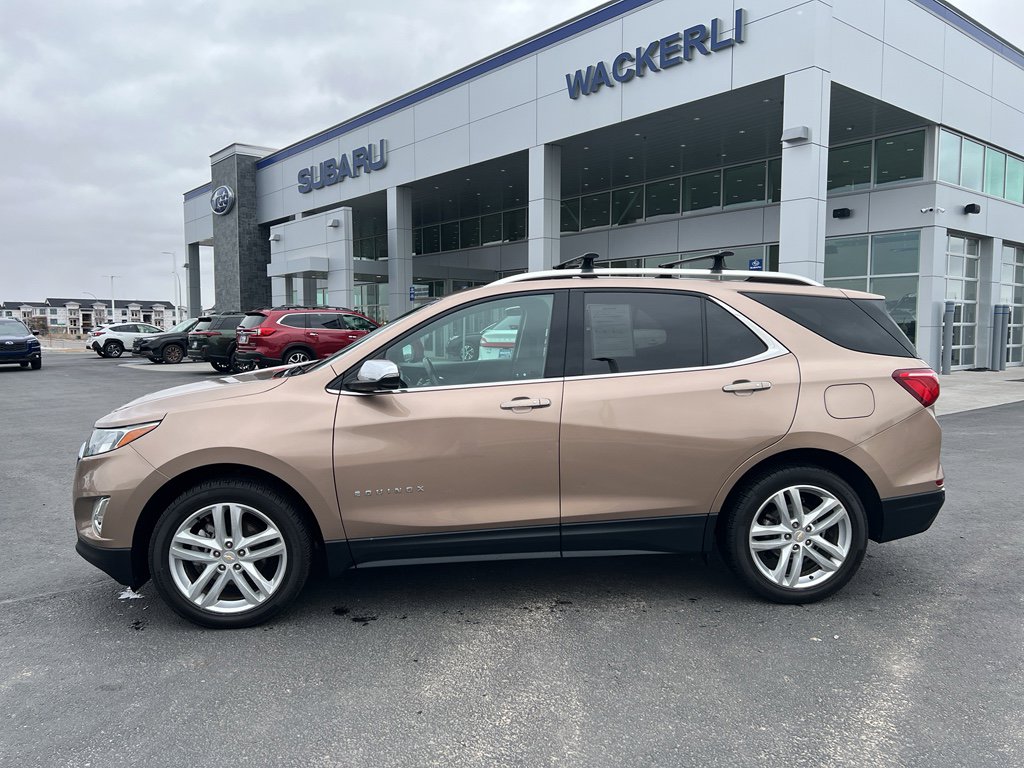Used 2019 Chevrolet Equinox Premier image 2
