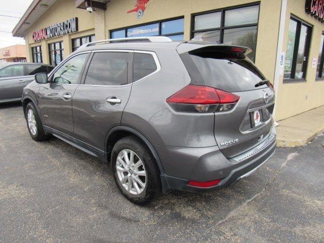 Used 2019 Nissan Rogue SV image 5
