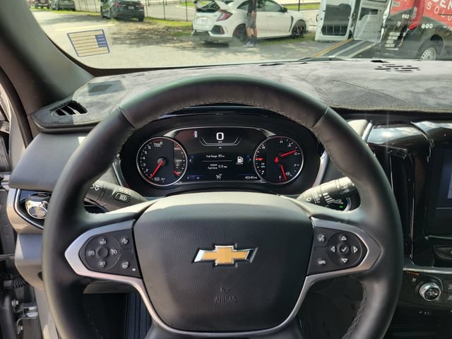 Used 2023 Chevrolet Traverse Premier FWD image 24