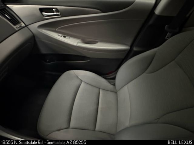 Used 2015 Hyundai Sonata Hybrid FWD image 11