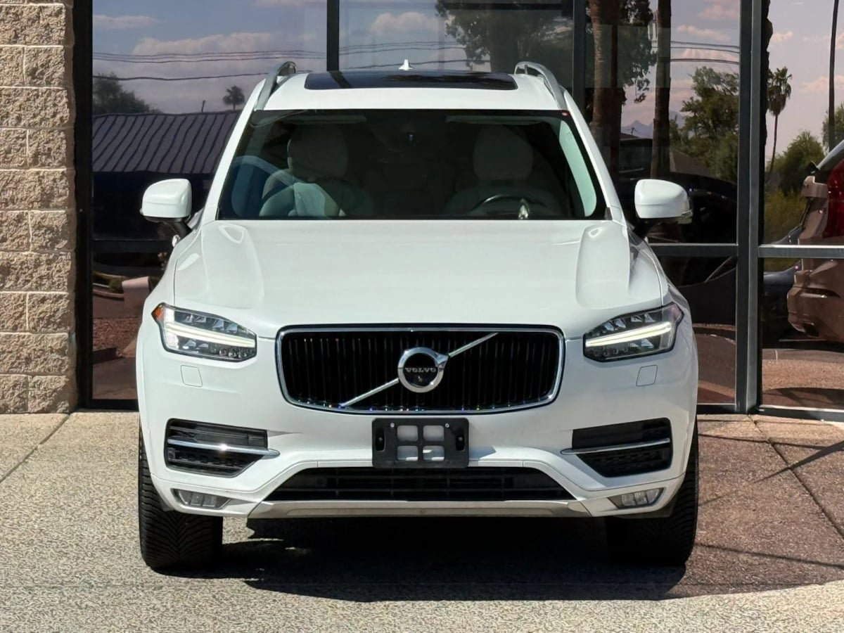 Used 2018 Volvo XC90 T6 Momentum w/ Convenience Package AWD/4WD image 19