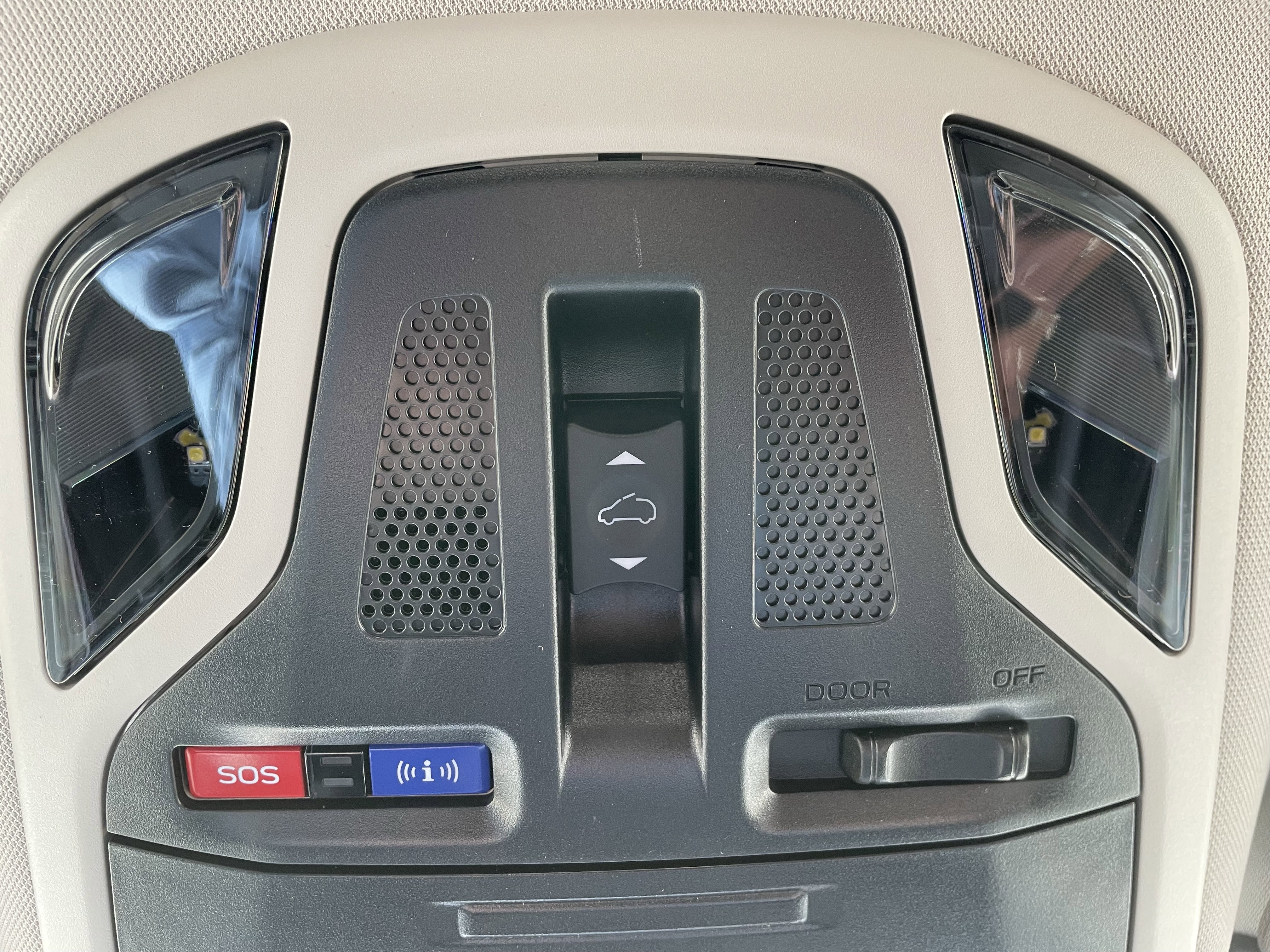 New 2025 Subaru Outback Touring XT image 38