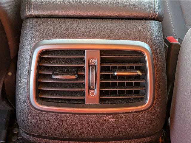 Used 2020 Kia Sorento LX V6 image 15