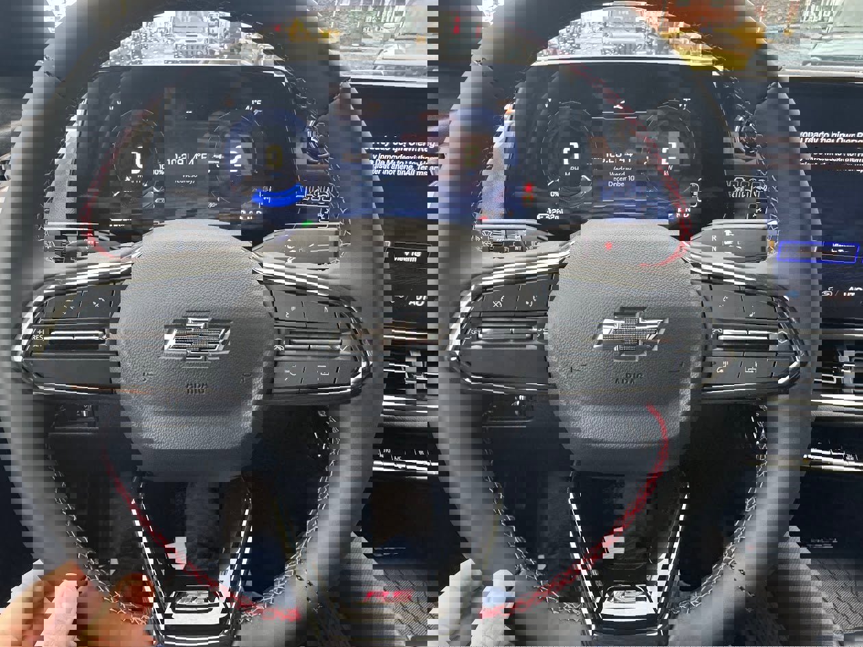 New 2026 Chevrolet Equinox EV RS image 12