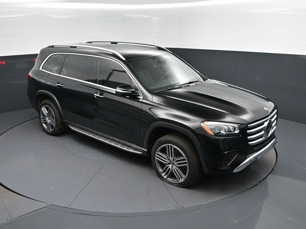 Used 2025 Mercedes-Benz GLS 450 4MATIC image 35