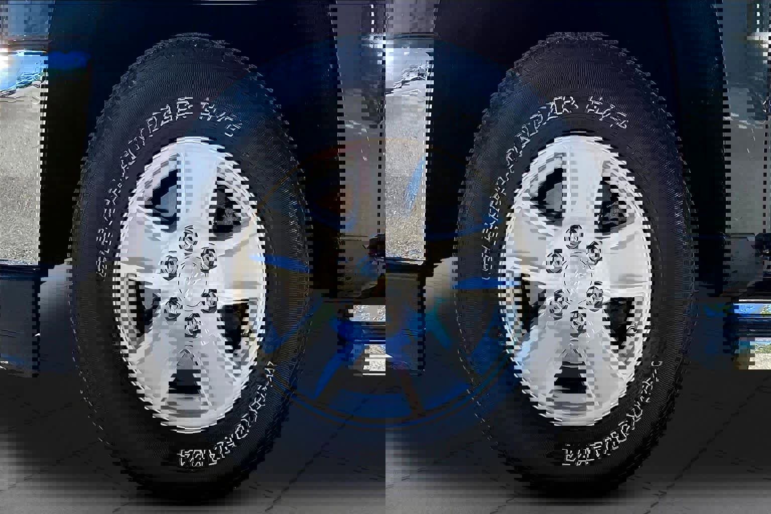 Used 2018 Chevrolet Silverado 1500 LT image 11