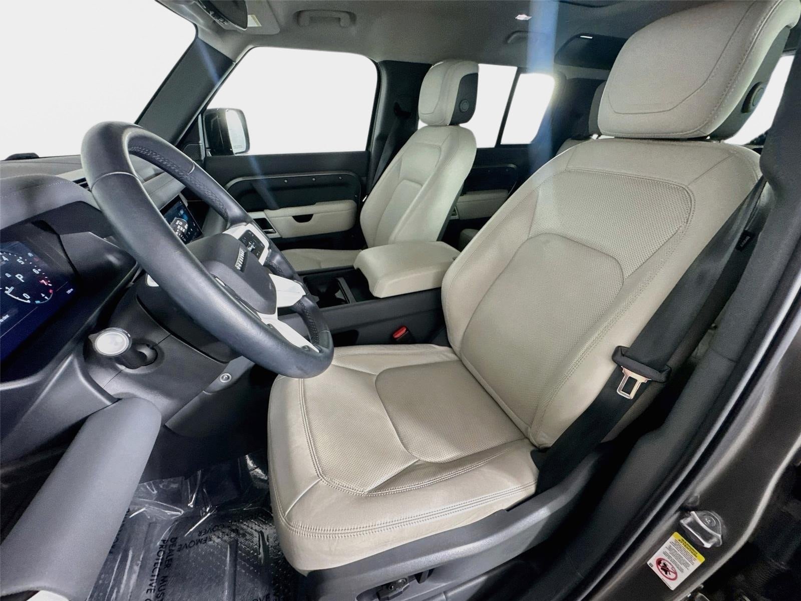 Used 2023 Land Rover Defender 110 S AWD/4WD image 11