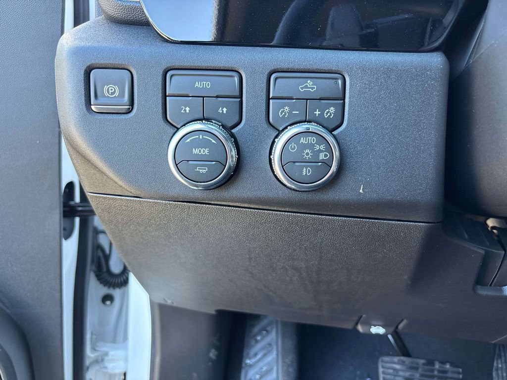 New 2026 GMC Sierra 1500 Elevation w/ Preferred Package image 9