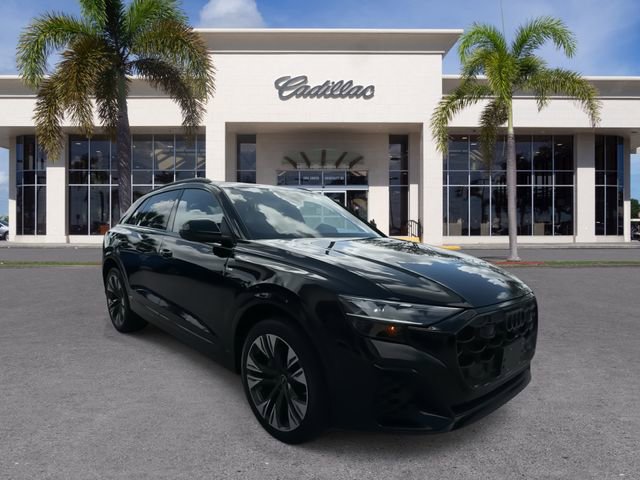 Used 2025 Audi Q8 Premium Plus w/ Premium Plus Package video 2