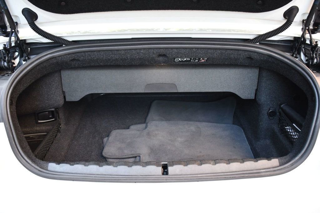 Used 2022 BMW M440i Convertible image 13