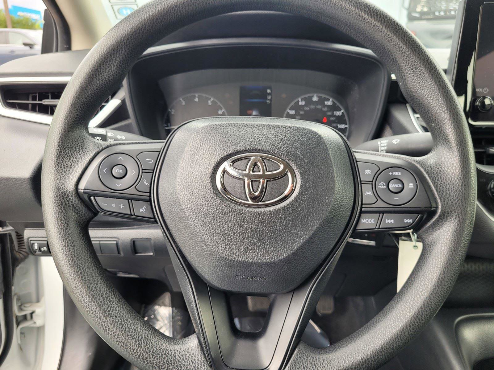 Used 2023 Toyota Corolla LE FWD image 34