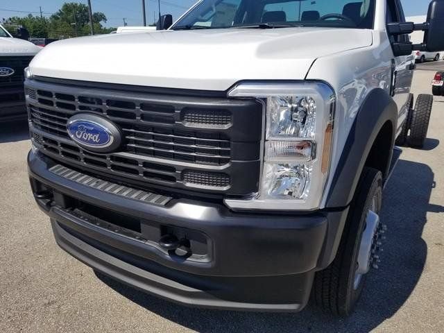 New 2026 Ford F550 4x4 Regular Cab Super Duty image 14