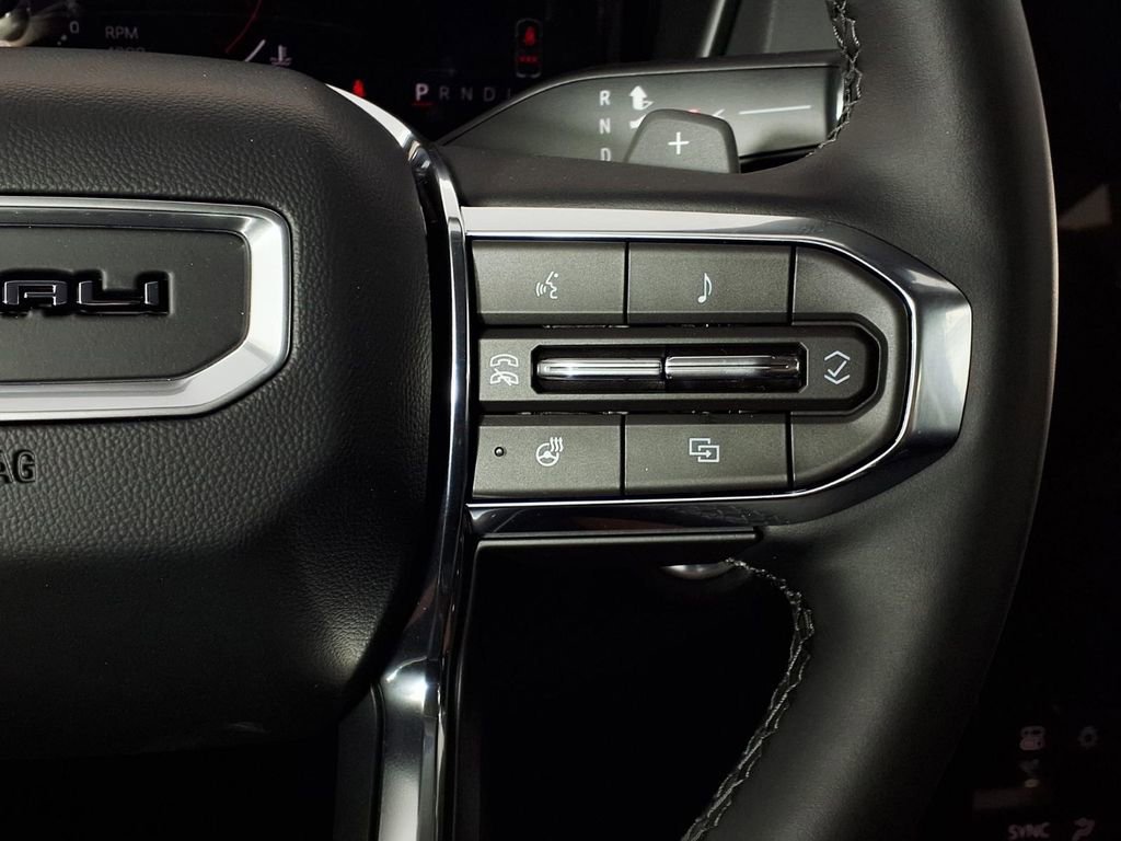 New 2026 GMC Terrain Denali w/ LPO, Black Badging Package AWD/4WD image 21