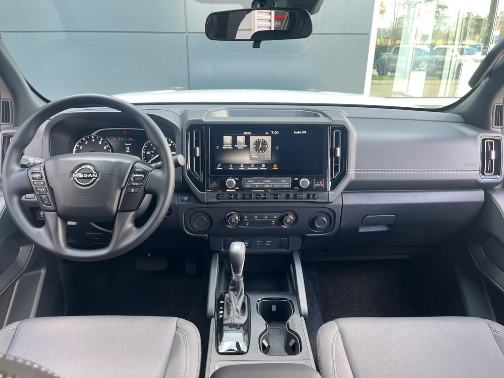 New 2026 Nissan Frontier SV w/ Tow Package RWD image 13