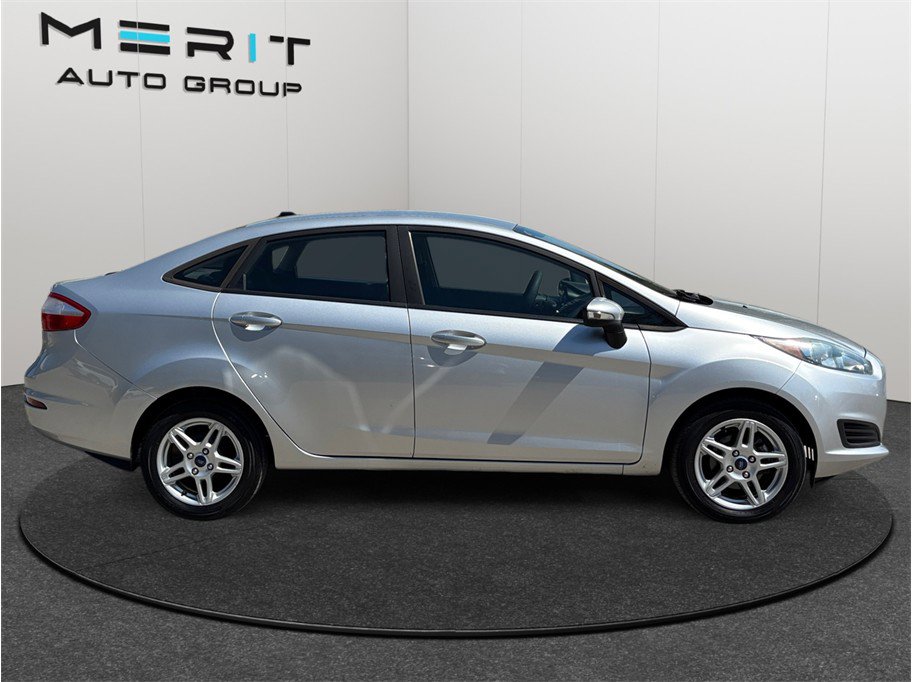 Used 2018 Ford Fiesta SE w/ Cold Weather Package image 10