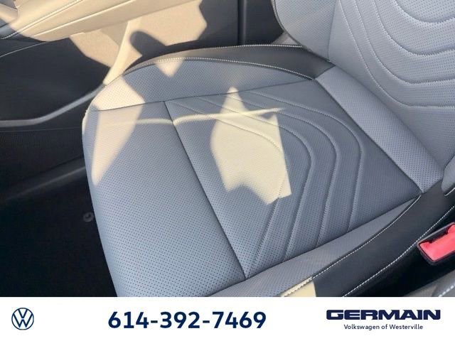 New 2026 Volkswagen Tiguan SE image 28