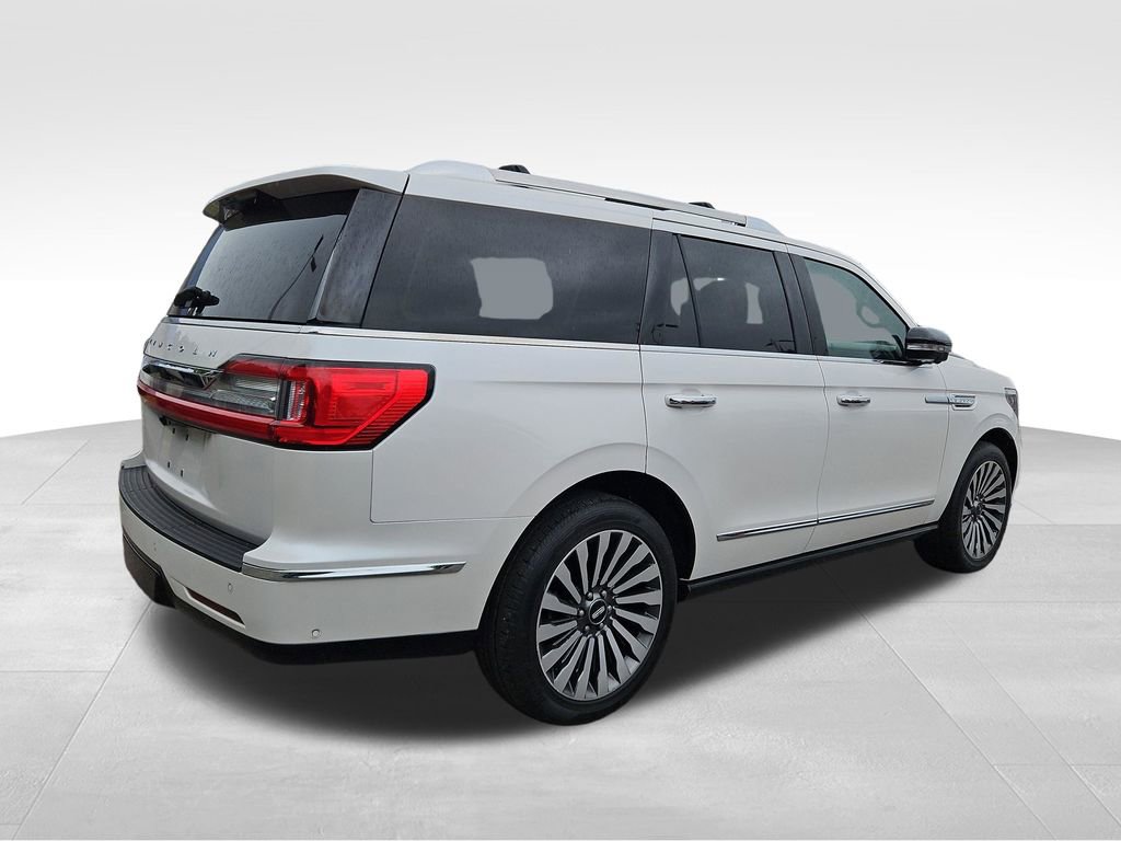 Used 2018 Lincoln Navigator Reserve w/ Technology Package AWD/4WD image 6