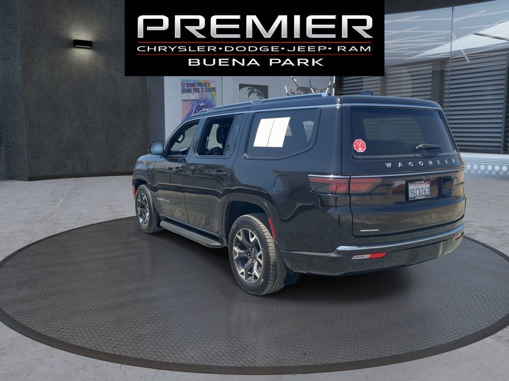 Used 2023 Jeep Wagoneer Series III w/ Rear Seat Video Group 1 AWD/4WD image 6