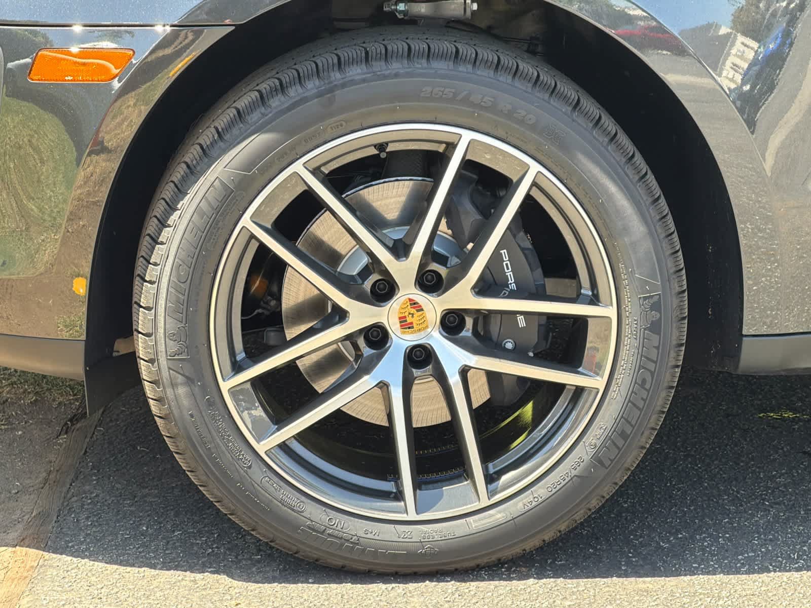 New 2026 Porsche Macan AWD/4WD image 30