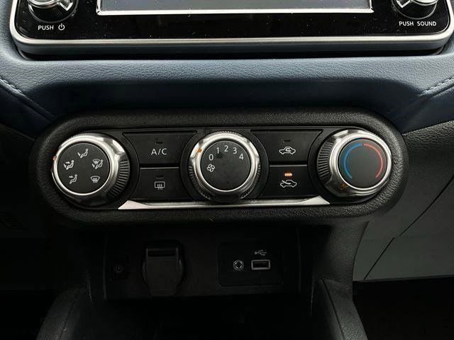 Used 2025 Nissan Versa SV FWD image 20