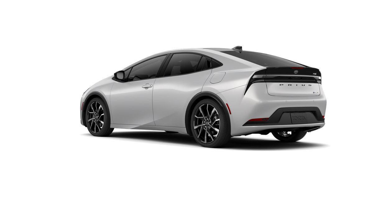 New 2026 Toyota Prius Plug-In Hybrid FWD image 28