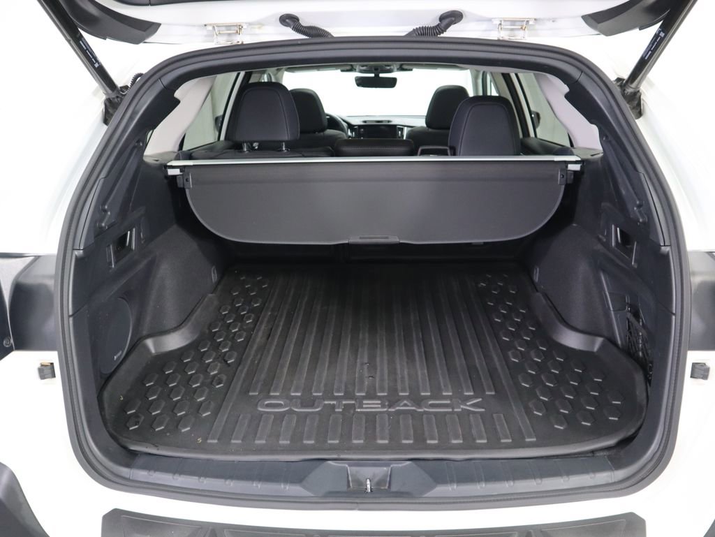 Used 2024 Subaru Outback Limited XT w/ Popular Package #2 image 28