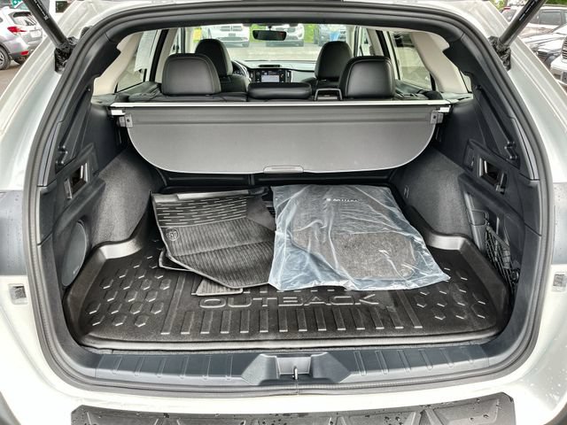 Certified 2022 Subaru Outback Limited AWD/4WD image 23