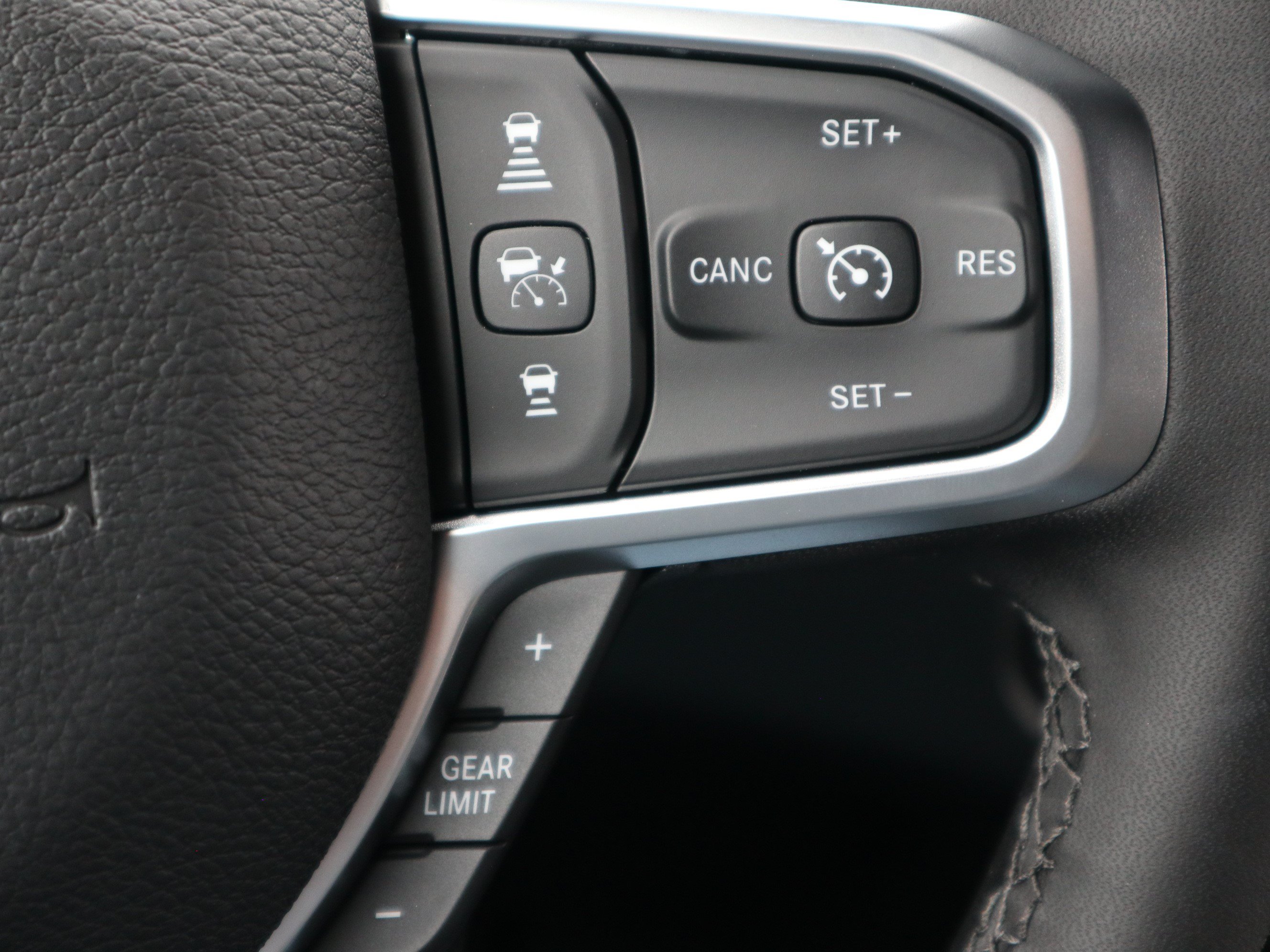 New 2026 RAM 3500 Tradesman AWD/4WD image 29