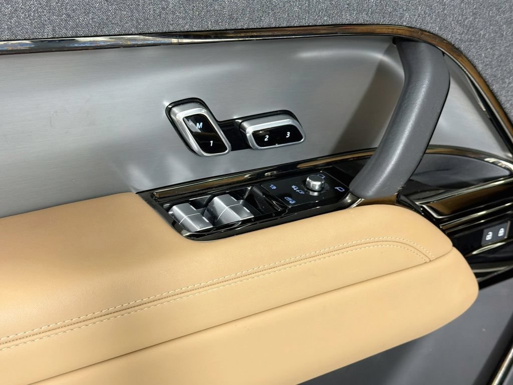 Certified 2024 Land Rover Range Rover Sport SE AWD/4WD image 18