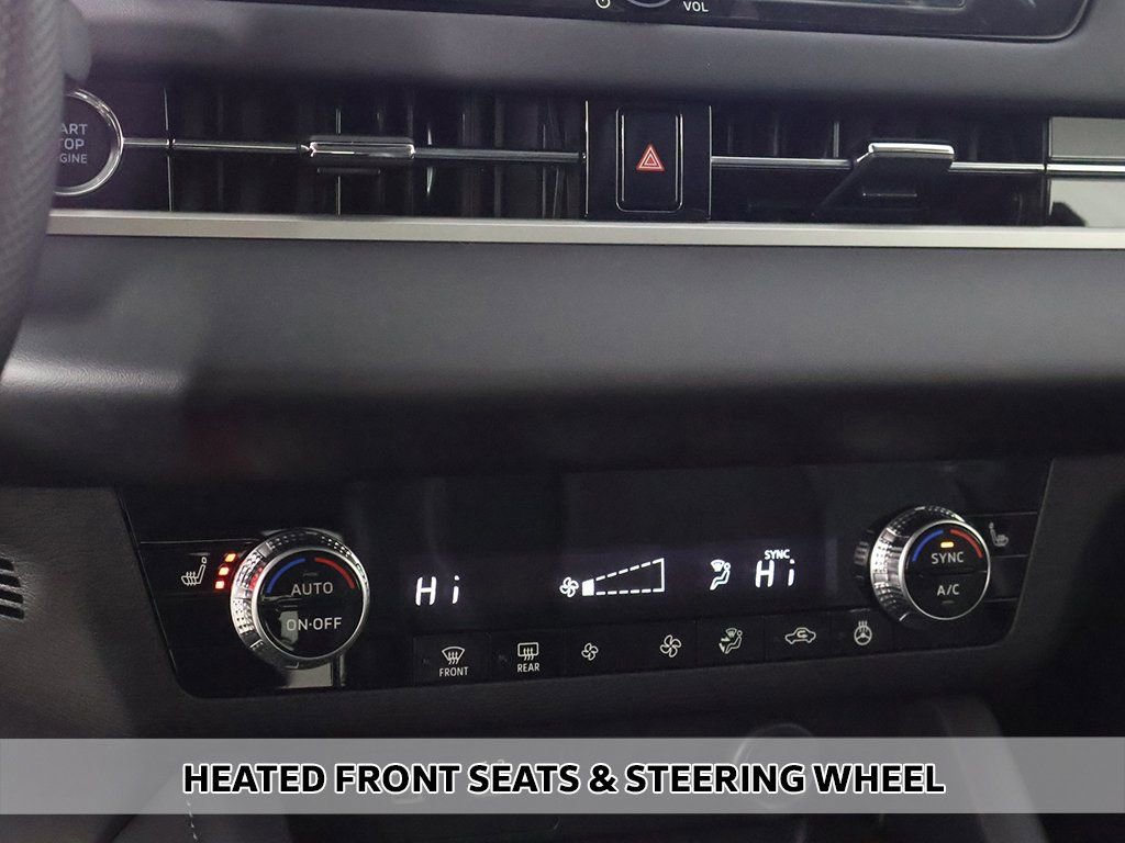 New 2026 Mitsubishi Outlander SE image 8