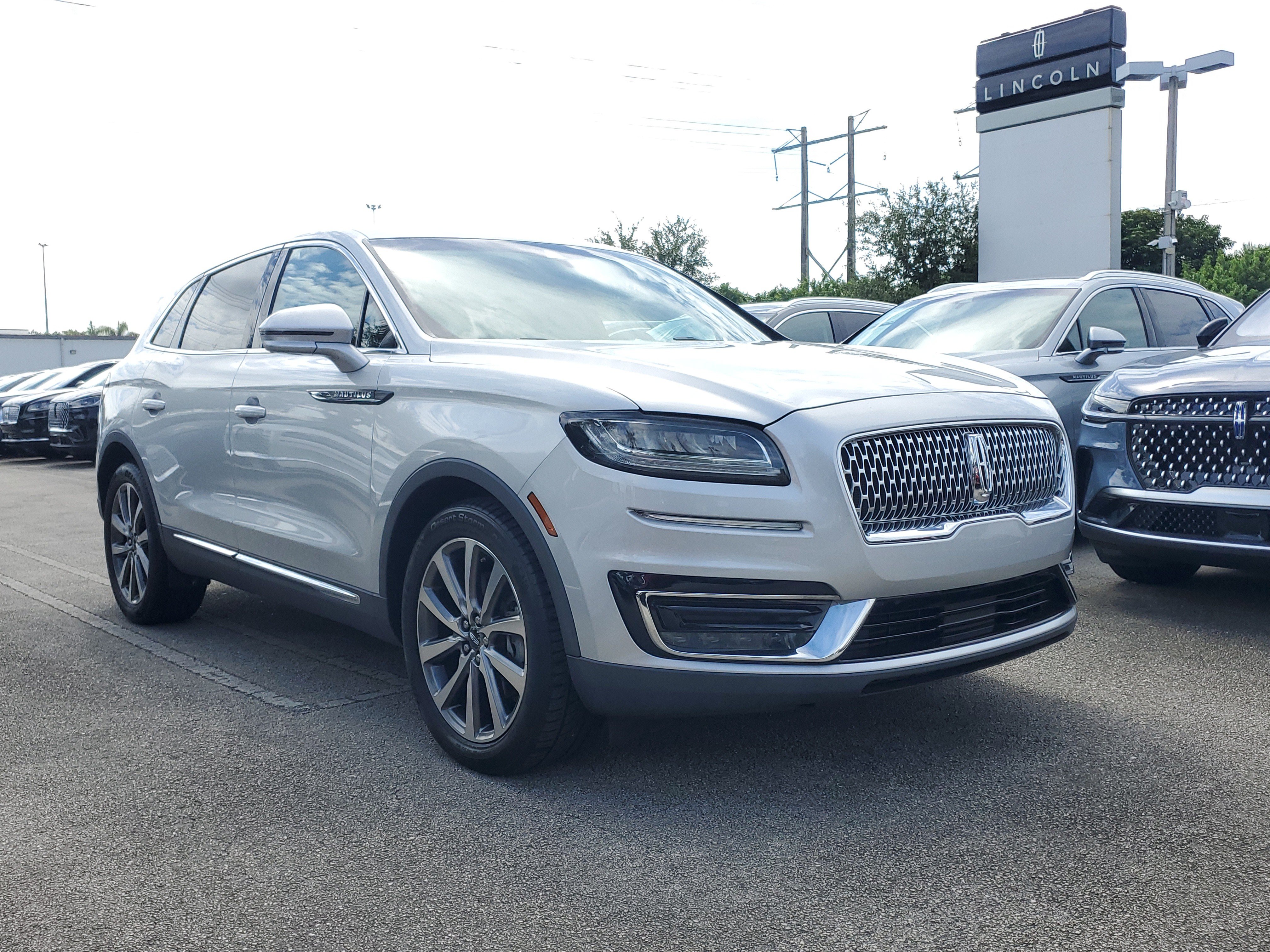 Certified 2019 Lincoln Nautilus Select FWD image 25
