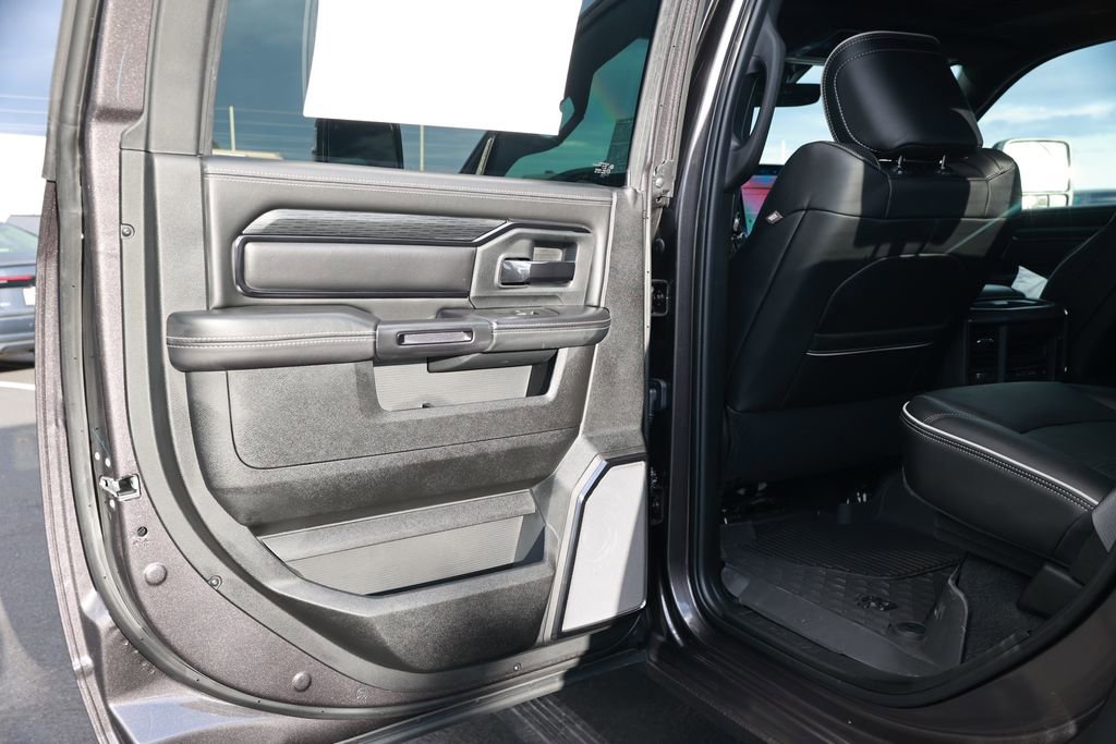 New 2026 RAM 2500 Rebel AWD/4WD image 39