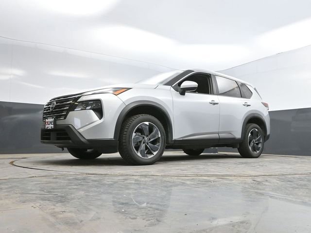 Used 2025 Nissan Rogue SV AWD/4WD image 47