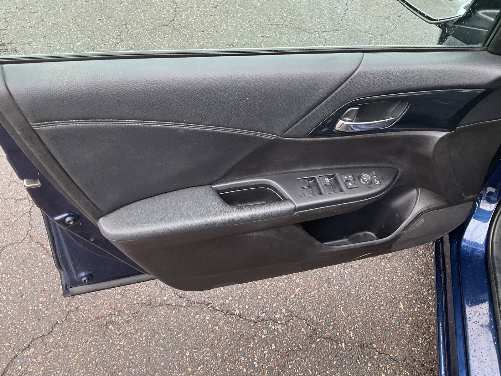 Used 2013 Honda Accord Sport image 10